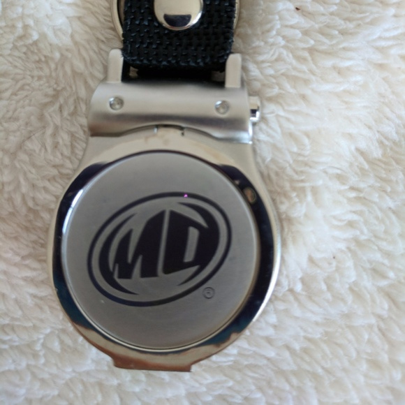Mountain Dew Fob Watch for Belt Loops or Key Chain - Picture 8 of 9